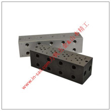 Hydraulic or Pneumatic Vertical Mounting Part with Outlets
